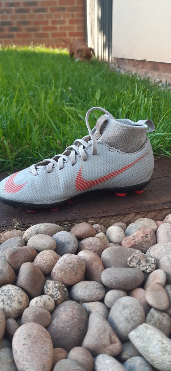 Grey & Red boots — photo 1